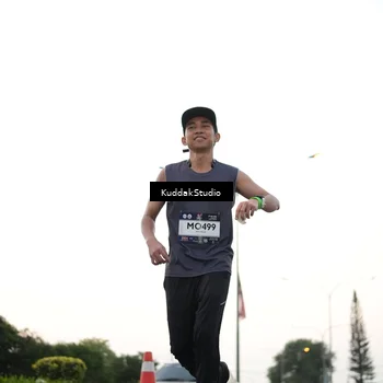 Runner Photo 7838552