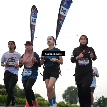 Runner Photo 7838589