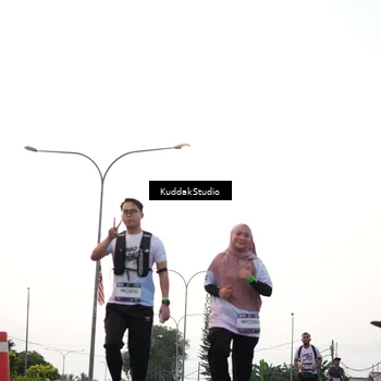 Runner Photo 7838593