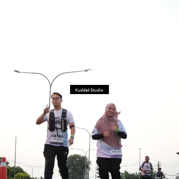 Runner Photo 7838594