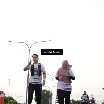 Runner Photo 7838596