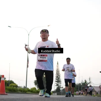 Runner Photo 7838652