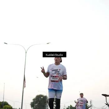 Runner Photo 7838660