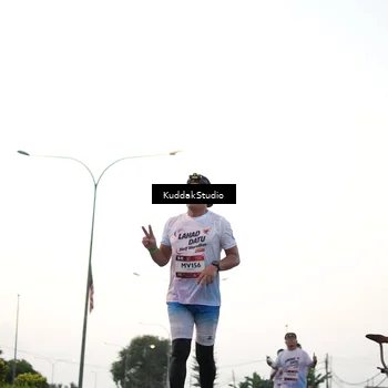 Runner Photo 7838661
