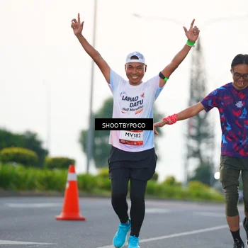 Runner Photo 7838687