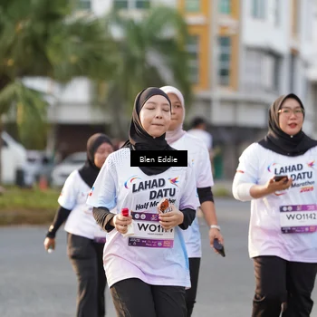 Runner Photo 7838699