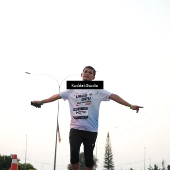 Runner Photo 7838700