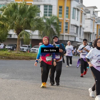 Runner Photo 7838743