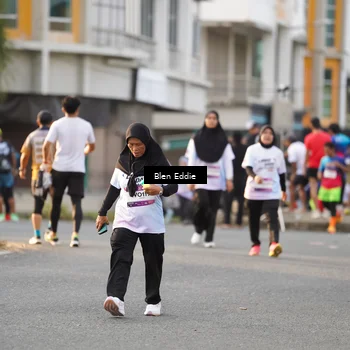 Runner Photo 7838751