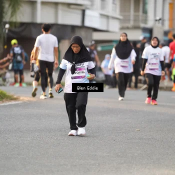 Runner Photo 7838753