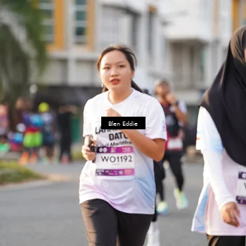 Runner Photo 7838792