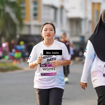 Runner Photo 7838800