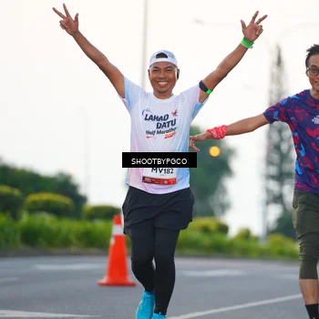 Runner Photo 7838811