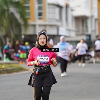 Runner Photo 7838813