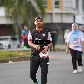 Runner Photo 7838844