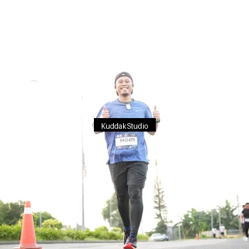Runner Photo 7838894