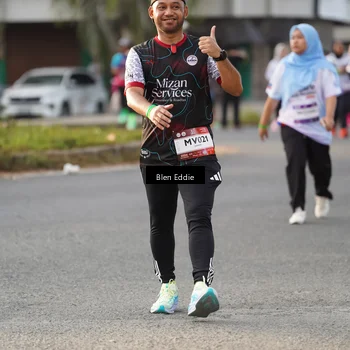 Runner Photo 7838968