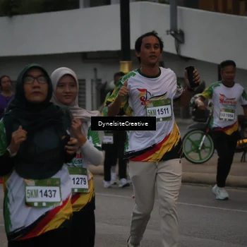Runner Photo 7838988