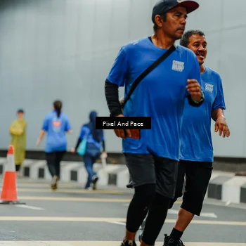 Runner Photo 7839008