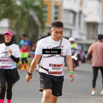Runner Photo 7839010