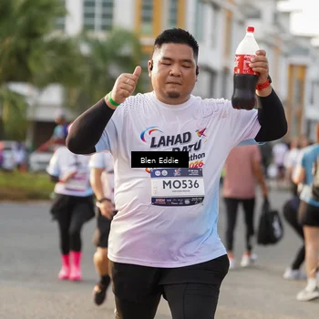 Runner Photo 7839023