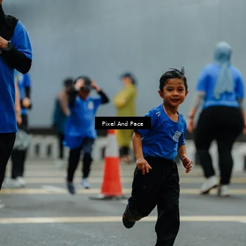 Runner Photo 7839024
