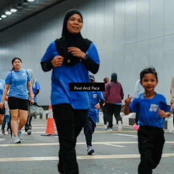 Runner Photo 7839032
