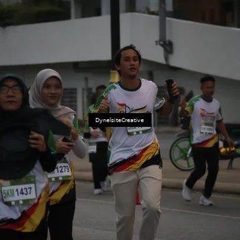 Runner Photo 7839055