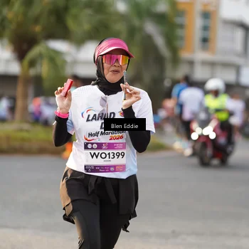 Runner Photo 7839056