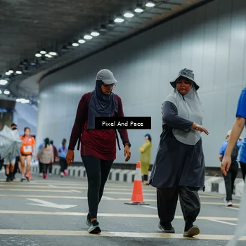 Runner Photo 7839088