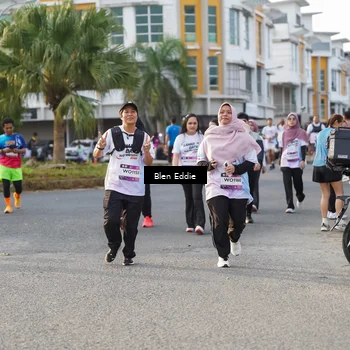 Runner Photo 7839104