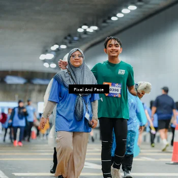 Runner Photo 7839111