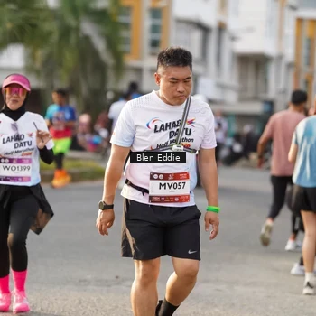 Runner Photo 7839175