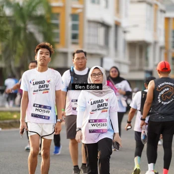 Runner Photo 7839280