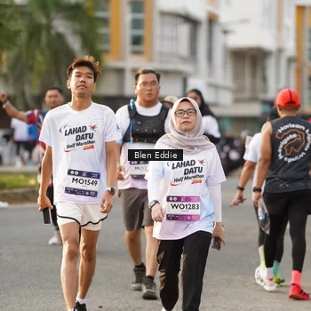 Runner Photo 7839305