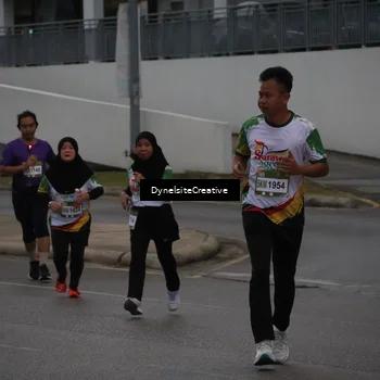 Runner Photo 7839395