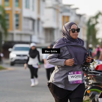 Runner Photo 7839475