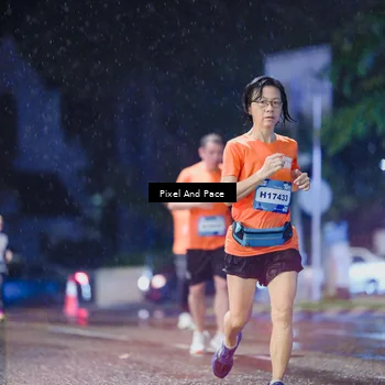 Runner Photo 7839501