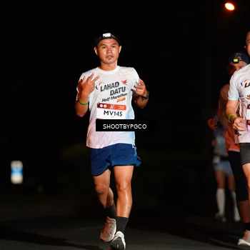 Runner Photo 7839592