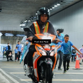 Runner Photo 7839684
