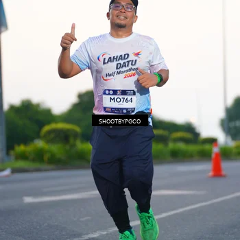 Runner Photo 7839689