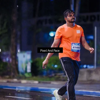 Runner Photo 7839703