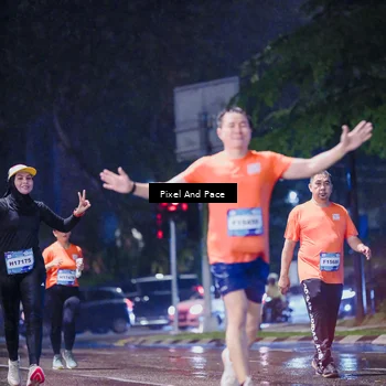 Runner Photo 7839775