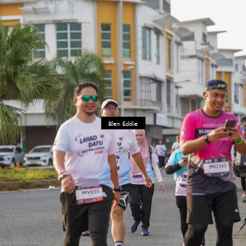 Runner Photo 7839798
