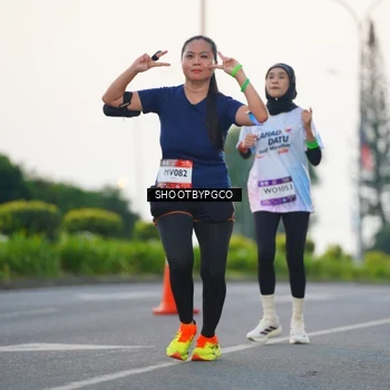 Runner Photo 7839848
