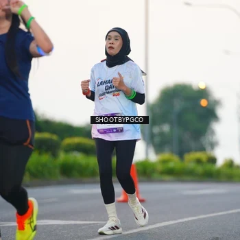 Runner Photo 7839900