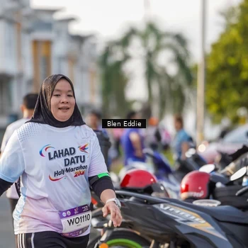 Runner Photo 7839972