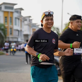 Runner Photo 7839984