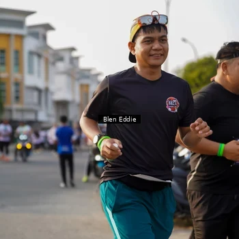 Runner Photo 7839992