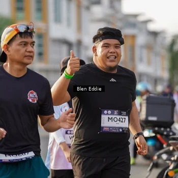 Runner Photo 7839996